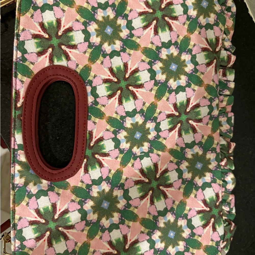 Beautiful Laura Park Clutch w/Strap for Crossbody - EUC